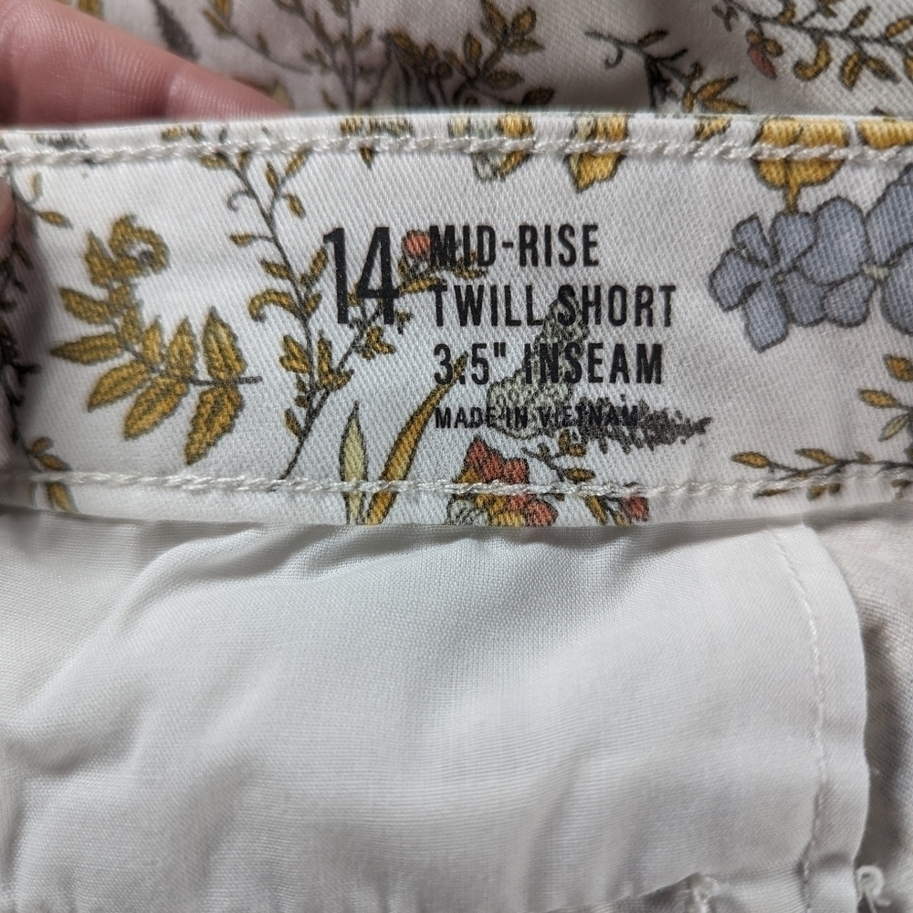 A.N.A. Mid Rise Twill Short Sz 14 - Picture 4 of 8